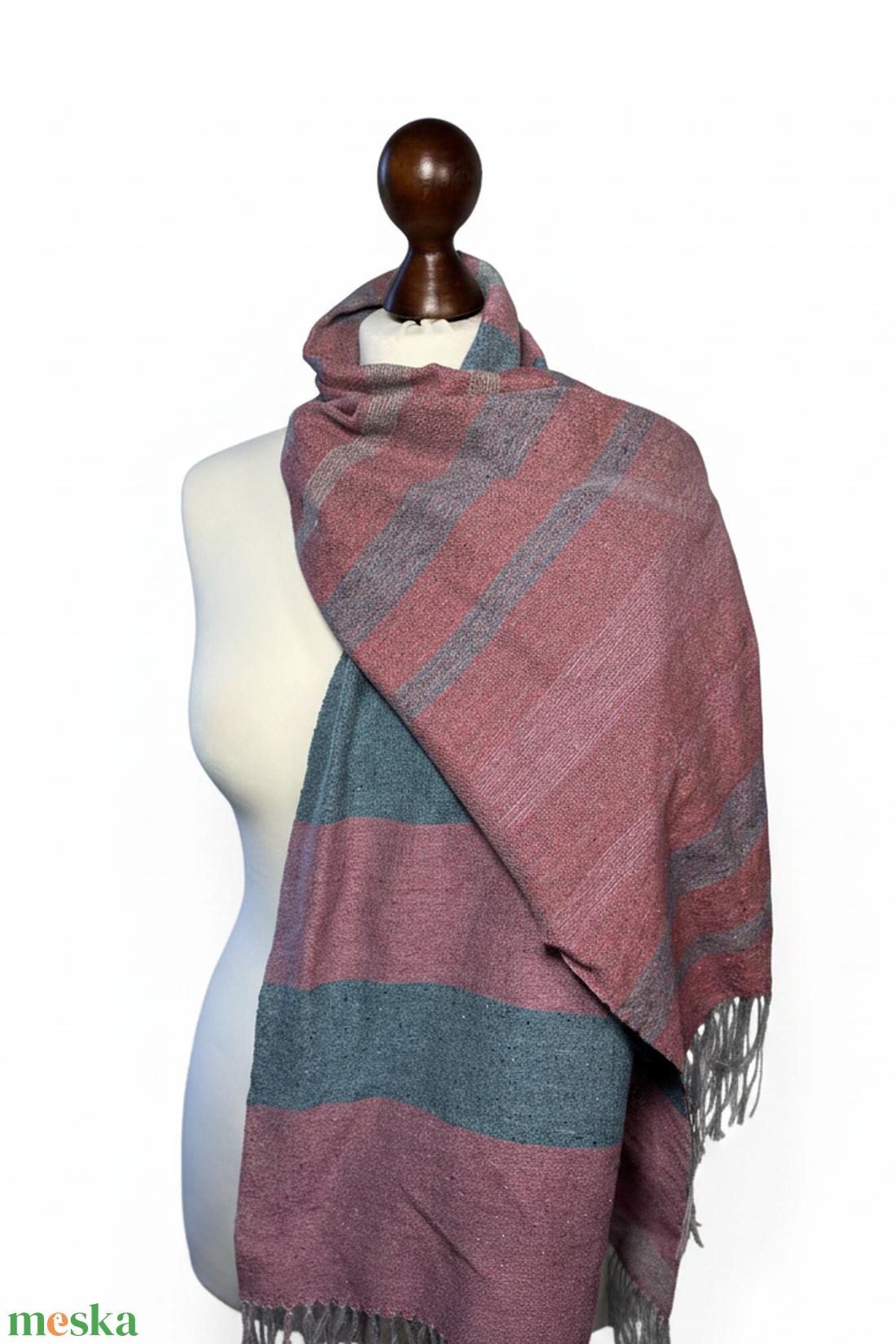 Kézzel szőtt rövidebb málna, rózsaszín csíkos selyemsál - ruha & divat - sál, sapka, kendő - vállkendő - Meska.hu