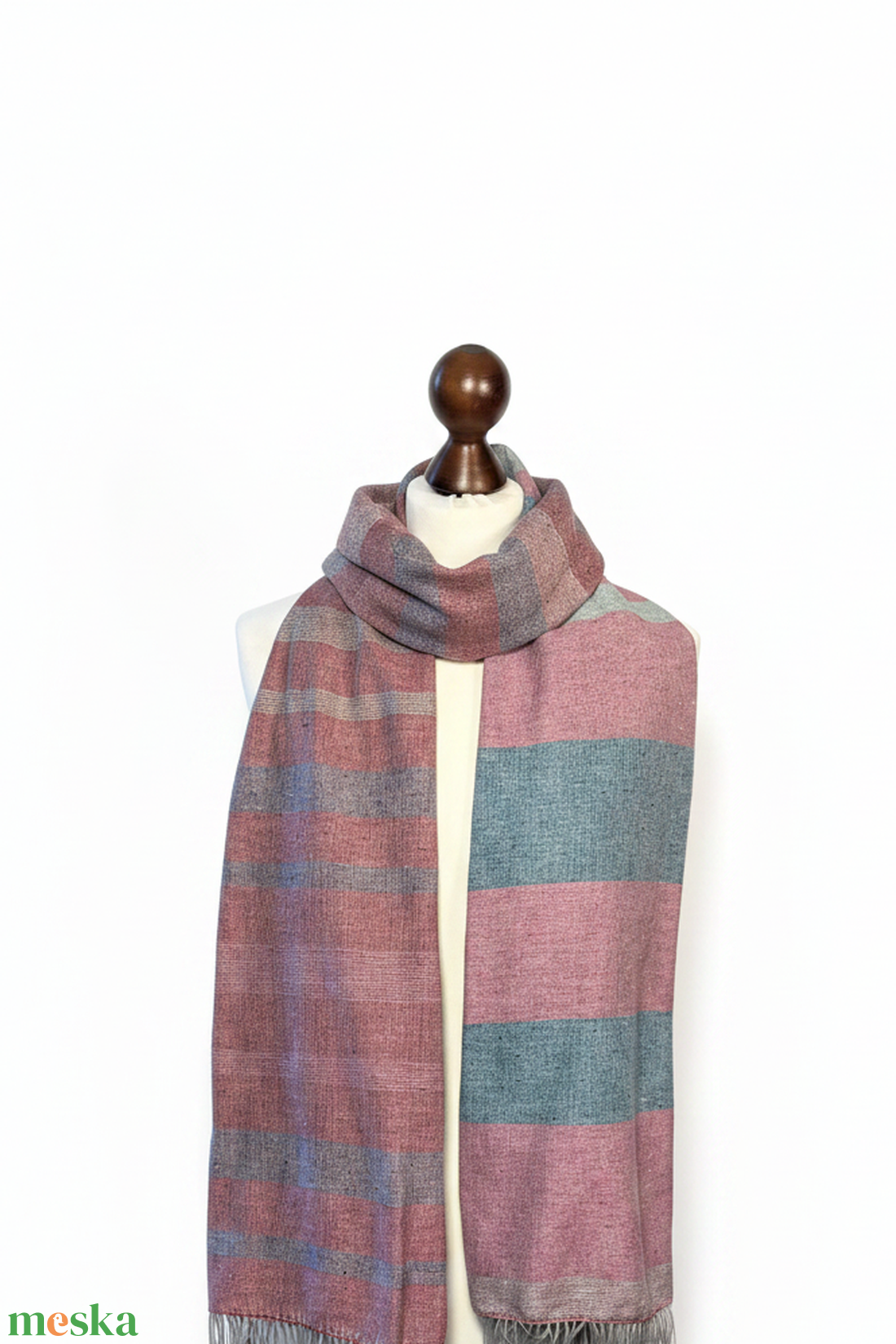 Kézzel szőtt rövidebb málna, rózsaszín csíkos selyemsál - ruha & divat - sál, sapka, kendő - vállkendő - Meska.hu