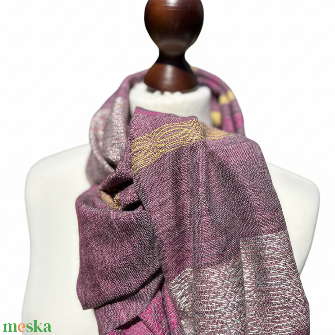 Romantikus, kézzel szőtt merinó�selyem�jak kendő � aszimmetrikus lila sál � egyedi kézműves darab - ruha & divat - sál, sapka, kendő - stóla - Meska.hu