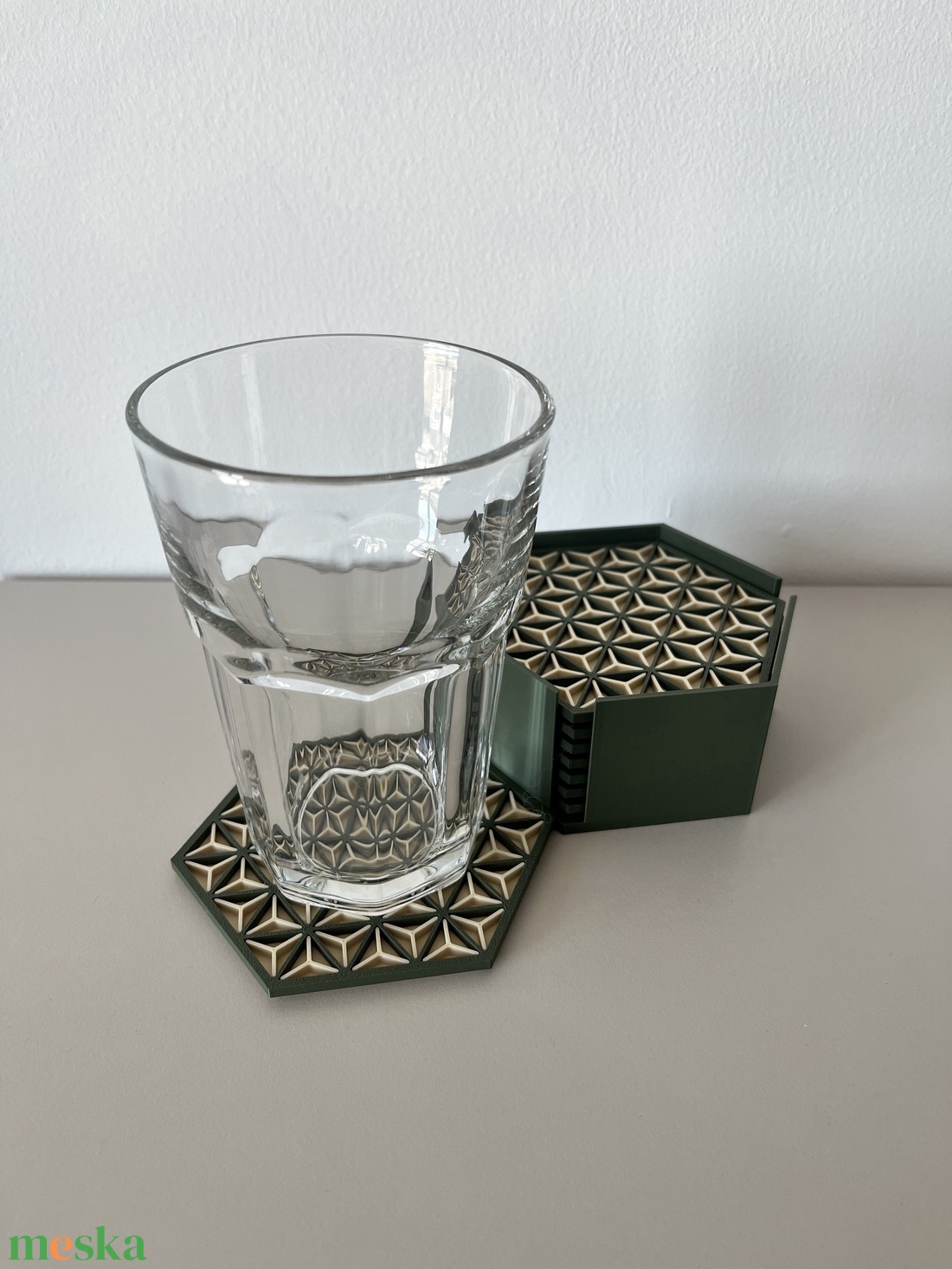 Hexagon Kumiko poháralátét szett � 4 db + tartó - otthon & életmód - tárolás & rendszerezés - asztali telefontartó - Meska.hu