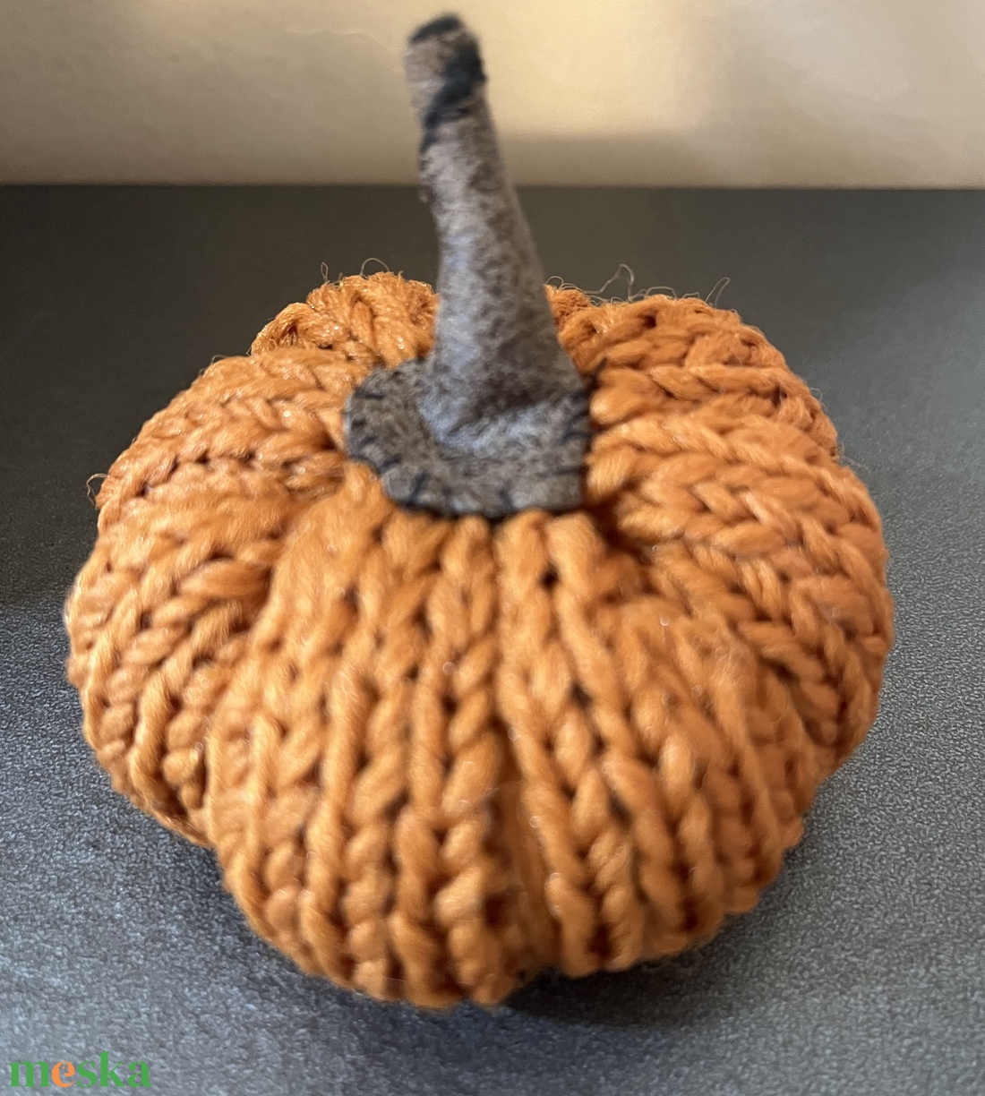 Helloween kötött tök - otthon & életmód - dekoráció - halloween - halloweeni tök és lámpás - Meska.hu