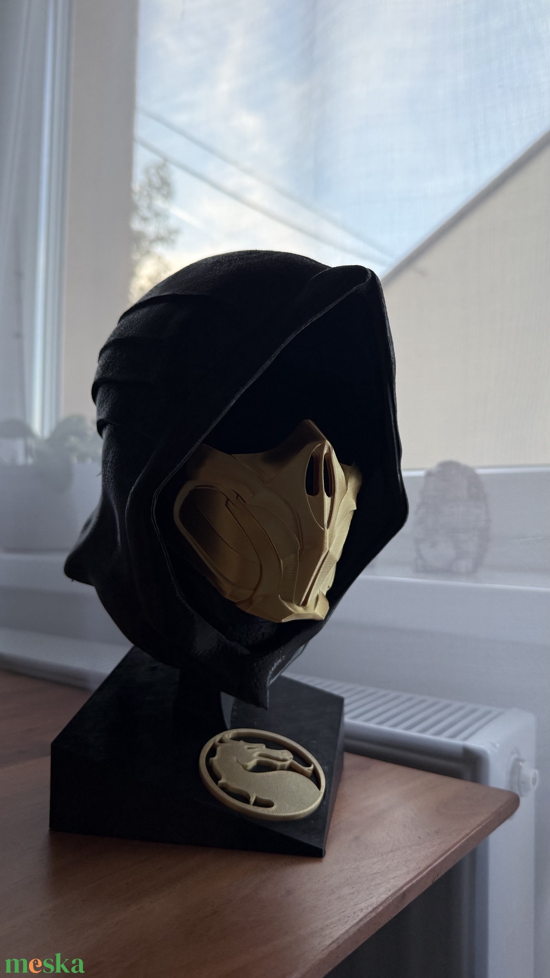 Mortal Kombat Scorpion szobor - otthon & életmód - dekoráció - dekoratív figurák és szobrok - Meska.hu