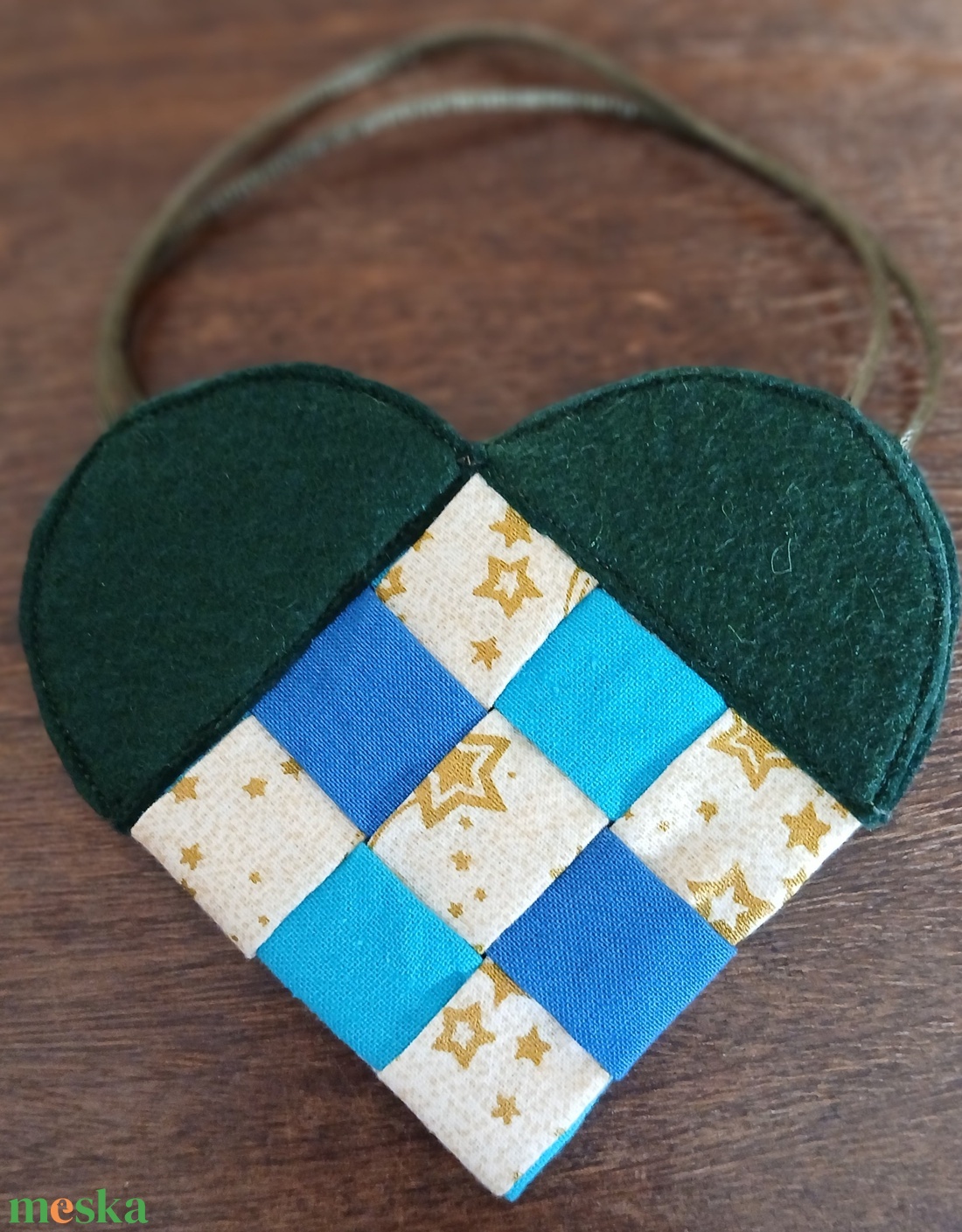 Ajándék kosárka - karácsony - adventi díszek - adventi gyertyadíszek és koszorúdíszek - Meska.hu