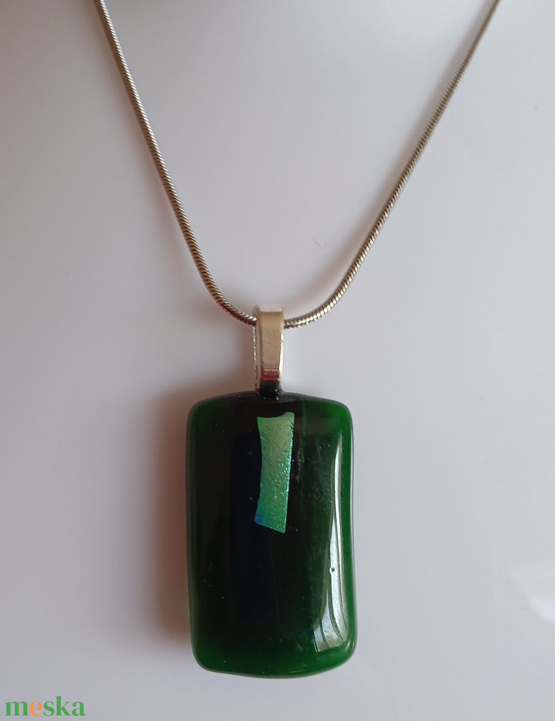 Zöld csillogás üvegmedál - ékszer - nyaklánc - medál - Meska.hu