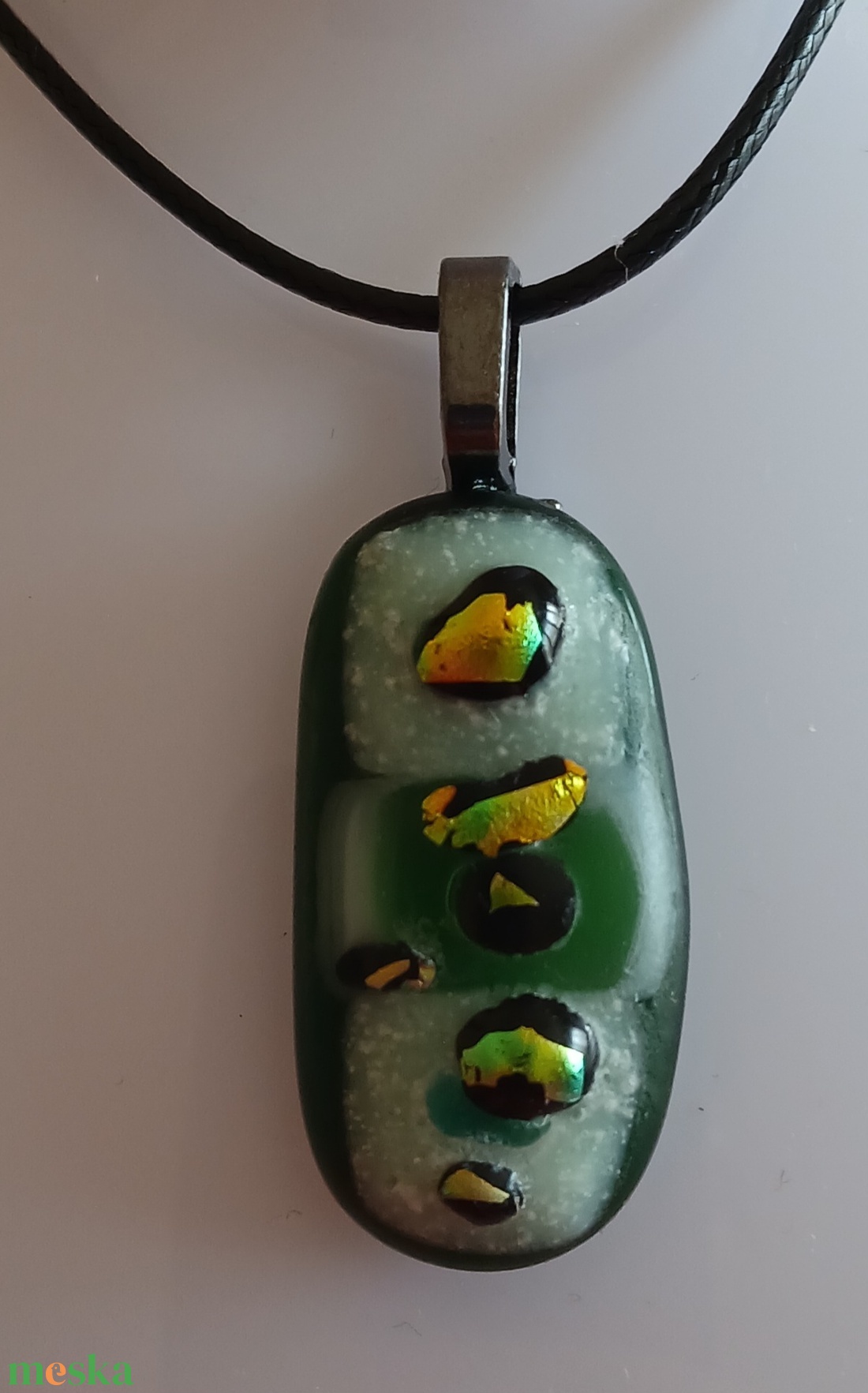 Aranyos üvegmedál - ékszer - nyaklánc - medál - Meska.hu