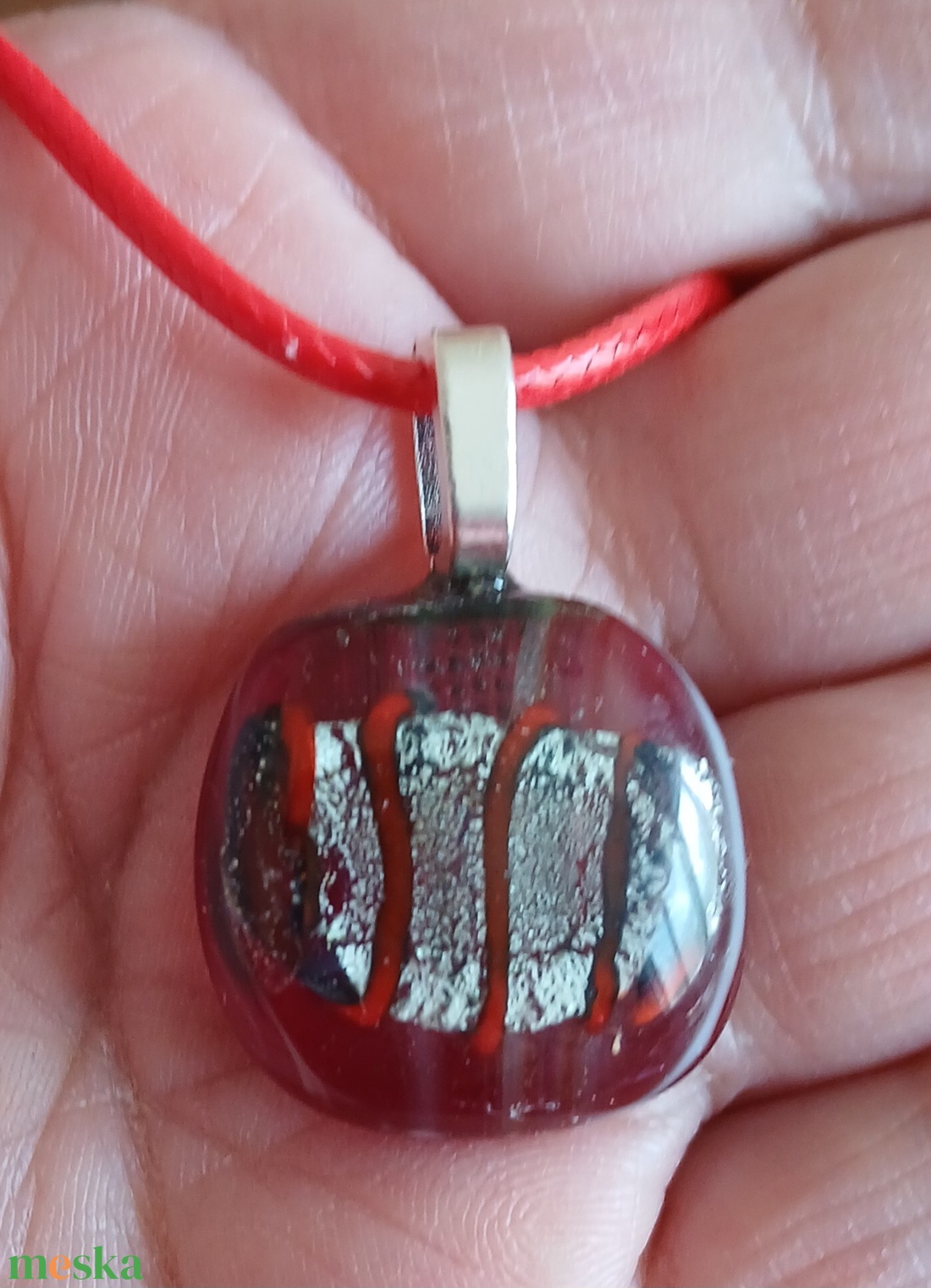 Bordó üvegmedál - ékszer - nyaklánc - medál - Meska.hu