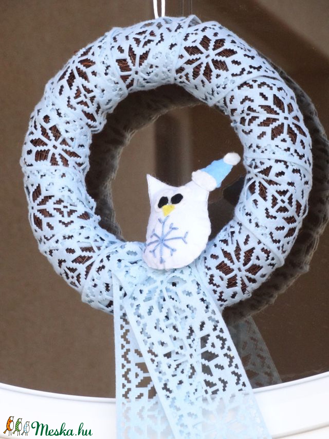 Jégkék baglyos koszorú - Téli ajtódísz - Baglyos ajtódísz -  - Meska.hu