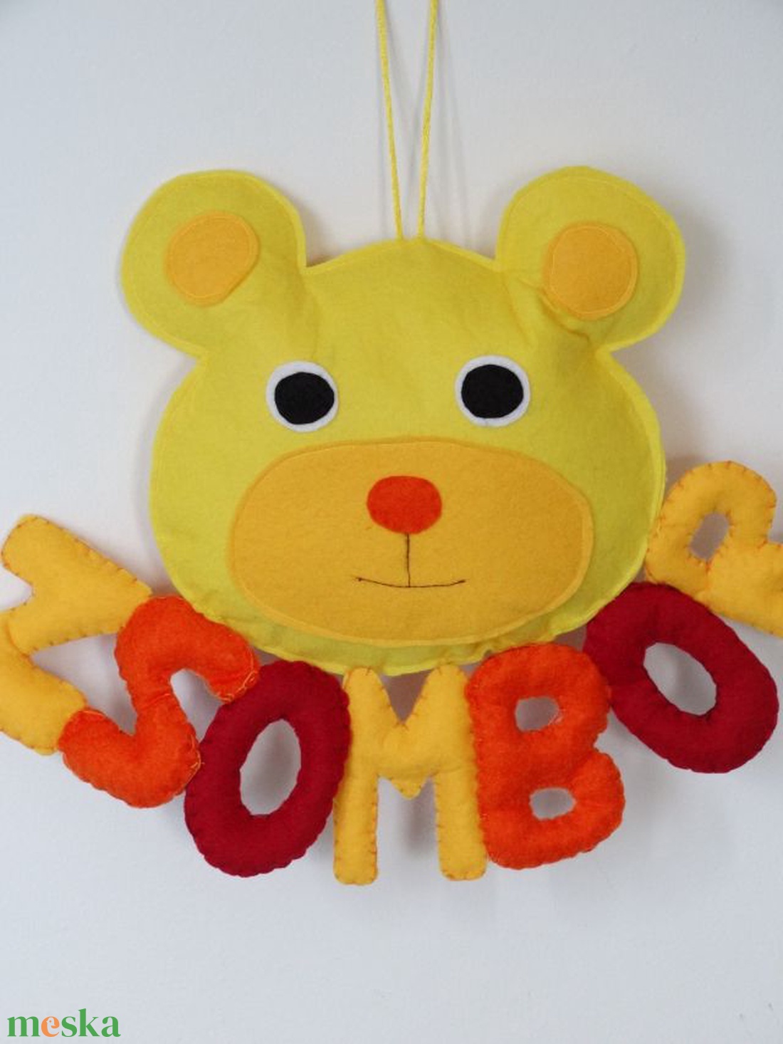 Macis névtábla - Sárga színben - választható színekkel - baba - mama - babaszoba dekoráció - baba névtábla - Meska.hu