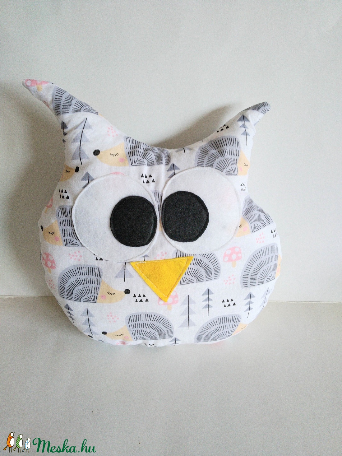 Sünis bagoly figura - bagoly párna - erdei állatos kispárna - baglyos párna - figura párna - textil figura - erdő - játék & sport - plüssállat & játékfigura - bagoly - Meska.hu