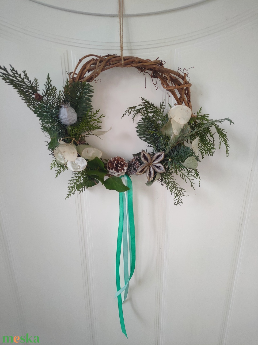 Adventi ajtódísz élő növényekkel, termésekkel - karácsonyi kopogtató szárított növények felhasználásával  - karácsony - adventi díszek - adventi ajtódísz - Meska.hu