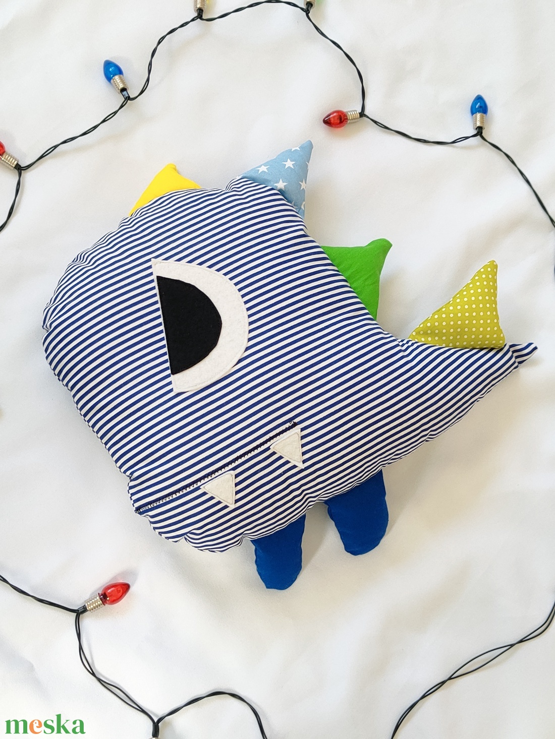 Dinoszaurusz párna - Dínós díszpárna - Csíkos Dínó figura - Textil játék - Dínó Textil figura - játék & sport - plüssállat & játékfigura - plüss dínók - Meska.hu