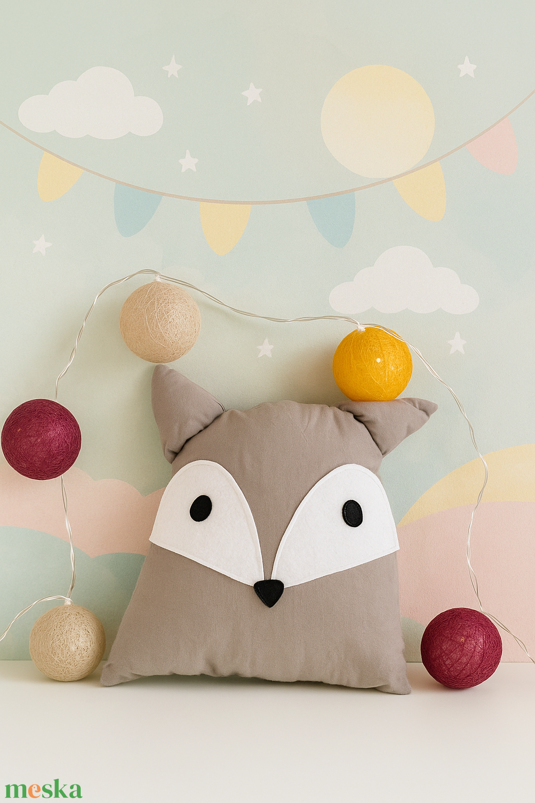 Ezüst róka párna - szürke róka figura -  Rókás díszpárna - farkas figura - Textil figura - Textil játék - játék & sport - plüssállat & játékfigura - róka - Meska.hu