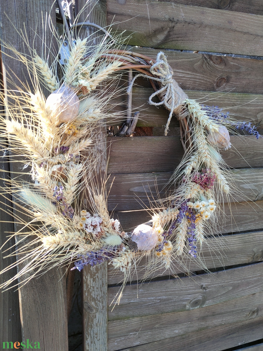 Vadvirágos, mezei virágos koszorú hazai növények felhasználásával - ajtódísz, kopogtató szárított virágokkal - otthon & életmód - dekoráció - ajtó- és ablak dekoráció - ajtódísz & kopogtató - Meska.hu