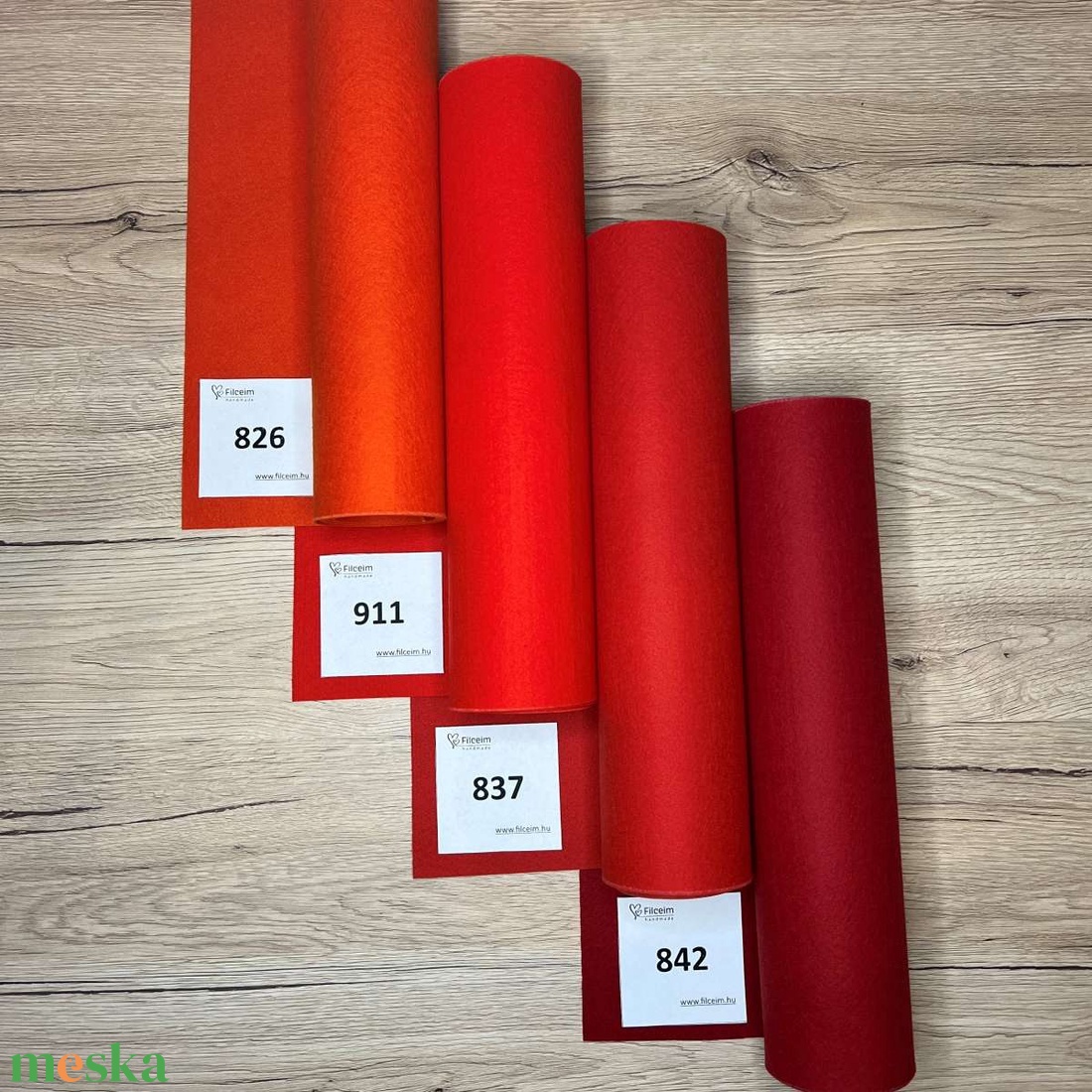 Koreai filc -  piros-rózsaszín és árnyalatai - 30 x 20 cm filclapok, ellenőrzött minőségű filc anyag kézműveskedéshez - kellékek & szerszámok - méteráru - filc - Meska.hu