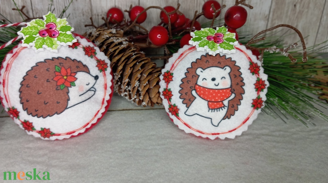 Sünis karácsonyi físzek - karácsony - karácsonyi lakásdekoráció - karácsonyfadíszek - Meska.hu Sünis karácsonyi físzek - karácsony - karácsonyi lakásdekoráció - karácsonyfadíszek - Meska.hu