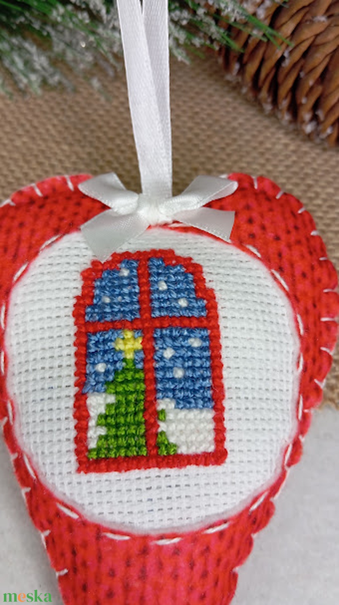 Keresztszemes fenyődísz - karácsony - karácsonyi lakásdekoráció - karácsonyfadíszek - Meska.hu