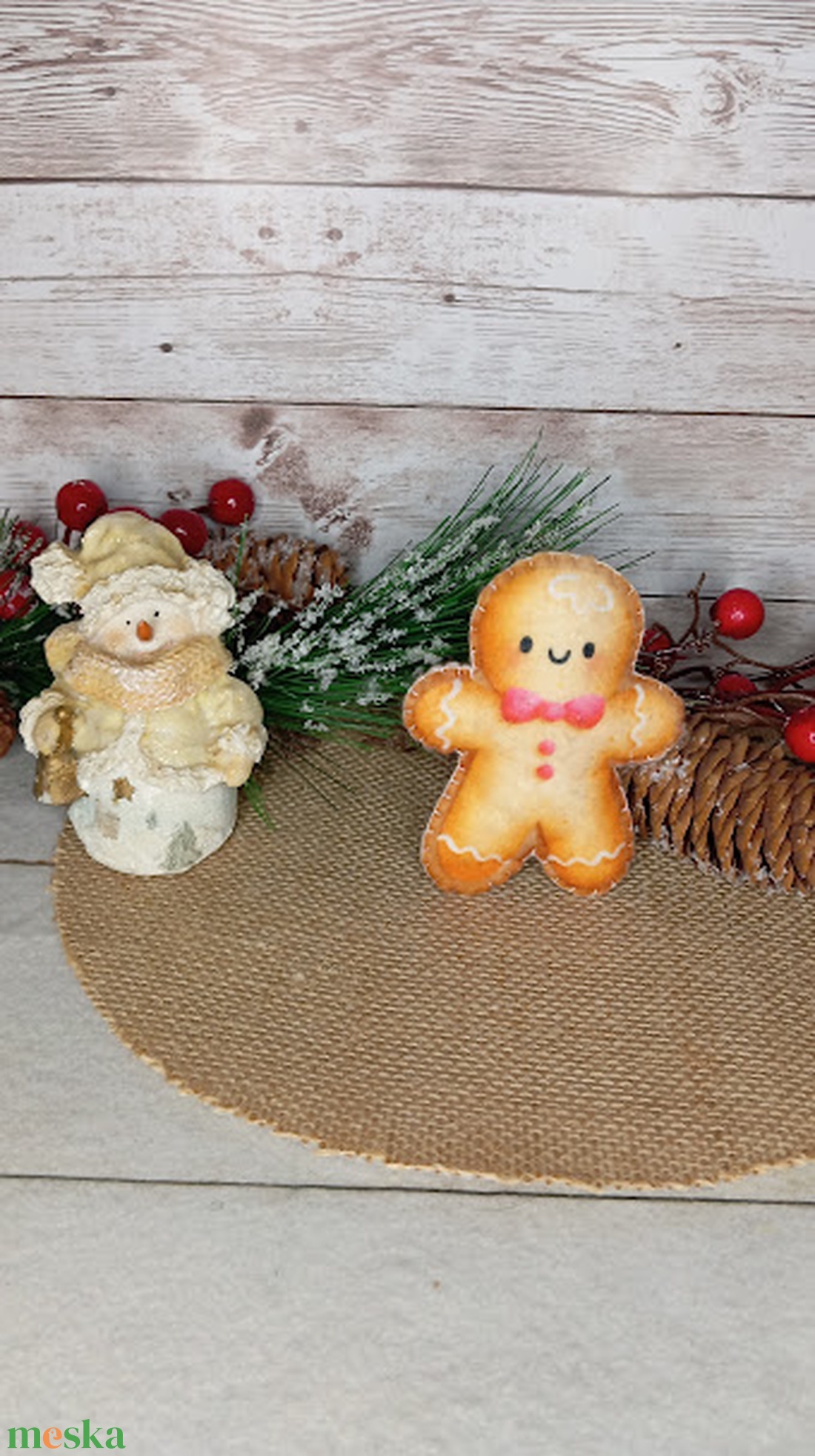 Filc mézi figura - karácsony - karácsonyi lakásdekoráció - karácsonyi manók, figurák - Meska.hu