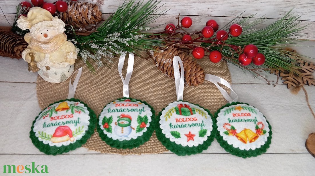 Boldog karácsony fenyődísz csomag - karácsony - karácsonyi lakásdekoráció - karácsonyfadíszek - Meska.hu