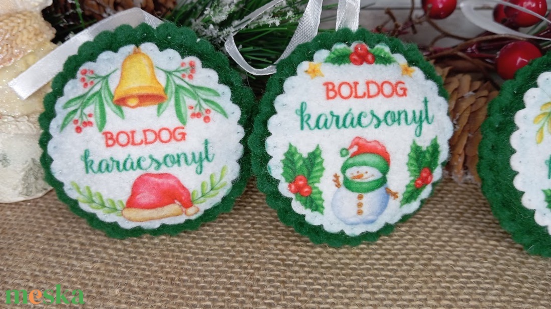 Boldog karácsony fenyődísz csomag - karácsony - karácsonyi lakásdekoráció - karácsonyfadíszek - Meska.hu