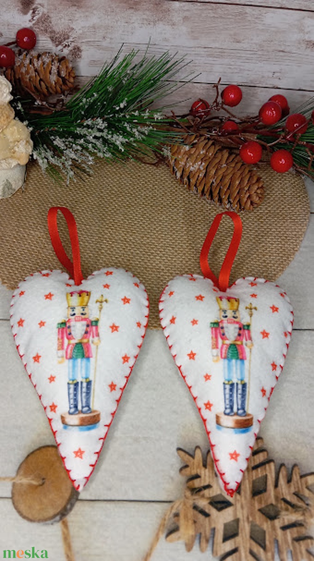 Diótörő-fenyő díszek - karácsony - karácsonyi lakásdekoráció - karácsonyfadíszek - Meska.hu