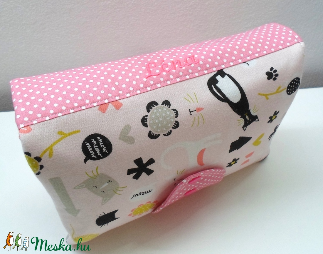 Cicás névreszóló pelenkarendező, pelenkatartó, pelenkázó táska -  - Meska.hu