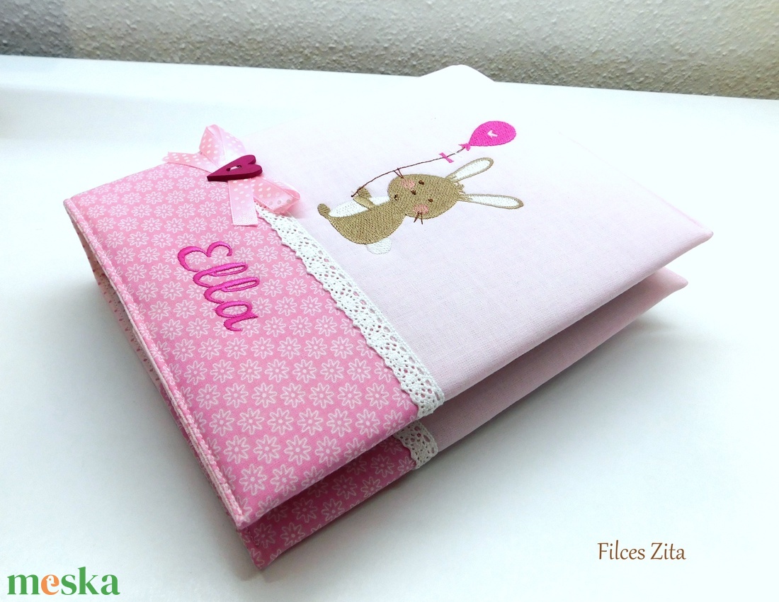 Nyuszis textil baba fotóalbum - hímzett fényképalbum névvel - babalátogatásra album - otthon & életmód - papír, írószer - album & fotóalbum - Meska.hu Nyuszis textil baba fotóalbum - hímzett fényképalbum névvel - babalátogatásra album - otthon & életmód - papír, írószer - album & fotóalbum - Meska.hu