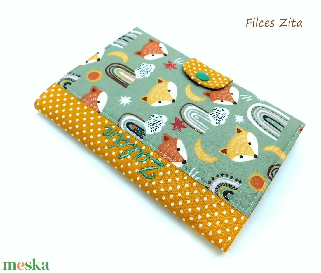 Rókás egészségügyi kiskönyv borító névhímzéssel - eü textil borító névvel - otthon & életmód - papír, írószer - Meska.hu
