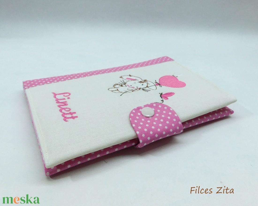 Nyuszis egészségügyi kiskönyv borító - textil eü borító hímzett névvel - otthon & életmód - papír, írószer - egészségügyi kiskönyv borító - Meska.hu Nyuszis egészségügyi kiskönyv borító - textil eü borító hímzett névvel - otthon & életmód - papír, írószer - egészségügyi kiskönyv borító - Meska.hu