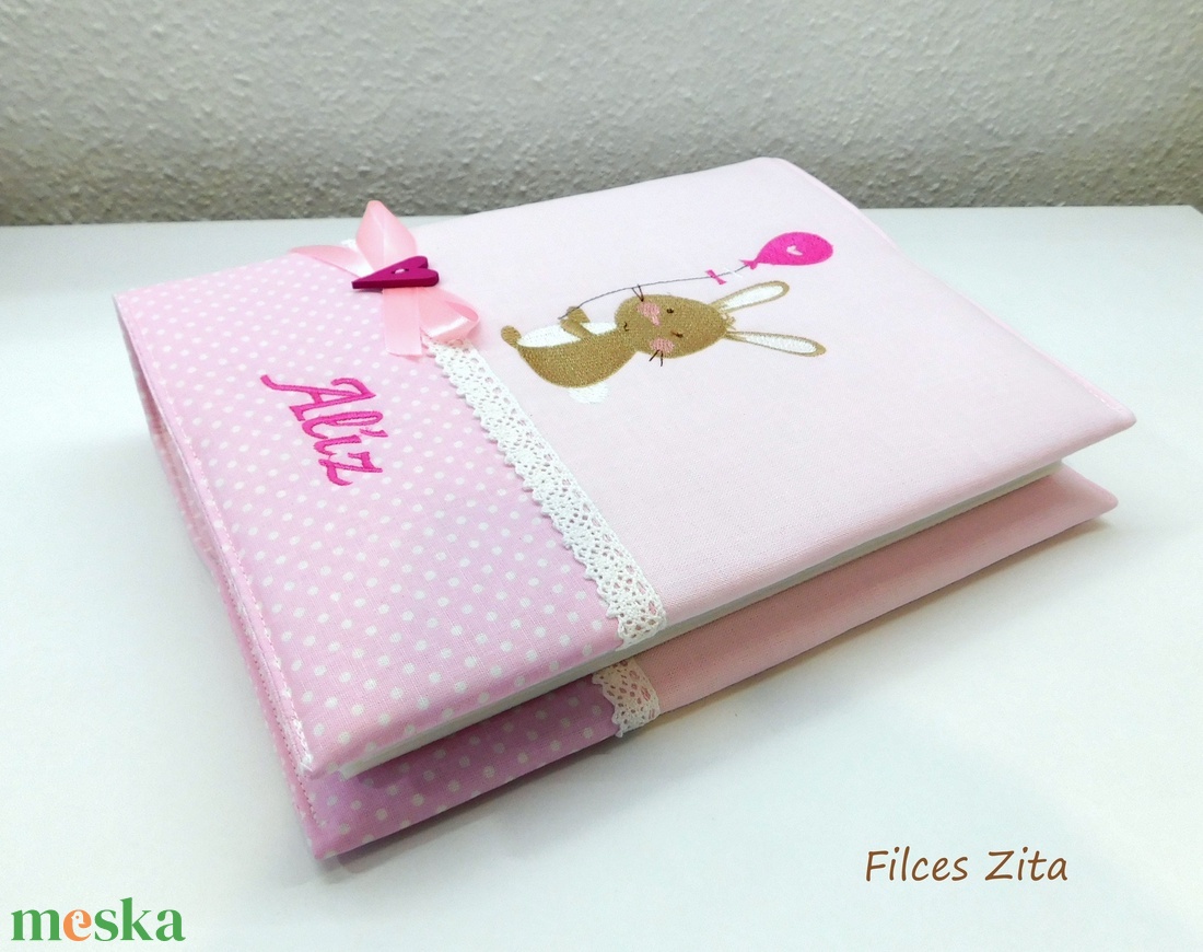 Nyuszis textil baba fotóalbum - hímzett fényképalbum  névvel - babalátogatásra album - otthon & életmód - papír, írószer - album & fotóalbum - Meska.hu