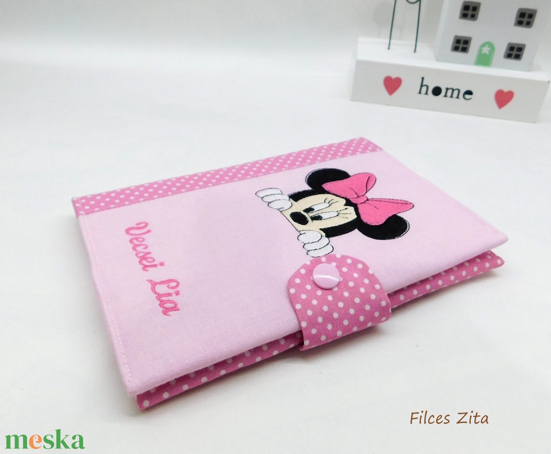 Minnie egészségügyi kiskönyv borító - textil eü borító hímzett névvel - otthon & életmód - papír, írószer - egészségügyi kiskönyv borító - Meska.hu Minnie egészségügyi kiskönyv borító - textil eü borító hímzett névvel - otthon & életmód - papír, írószer - egészségügyi kiskönyv borító - Meska.hu