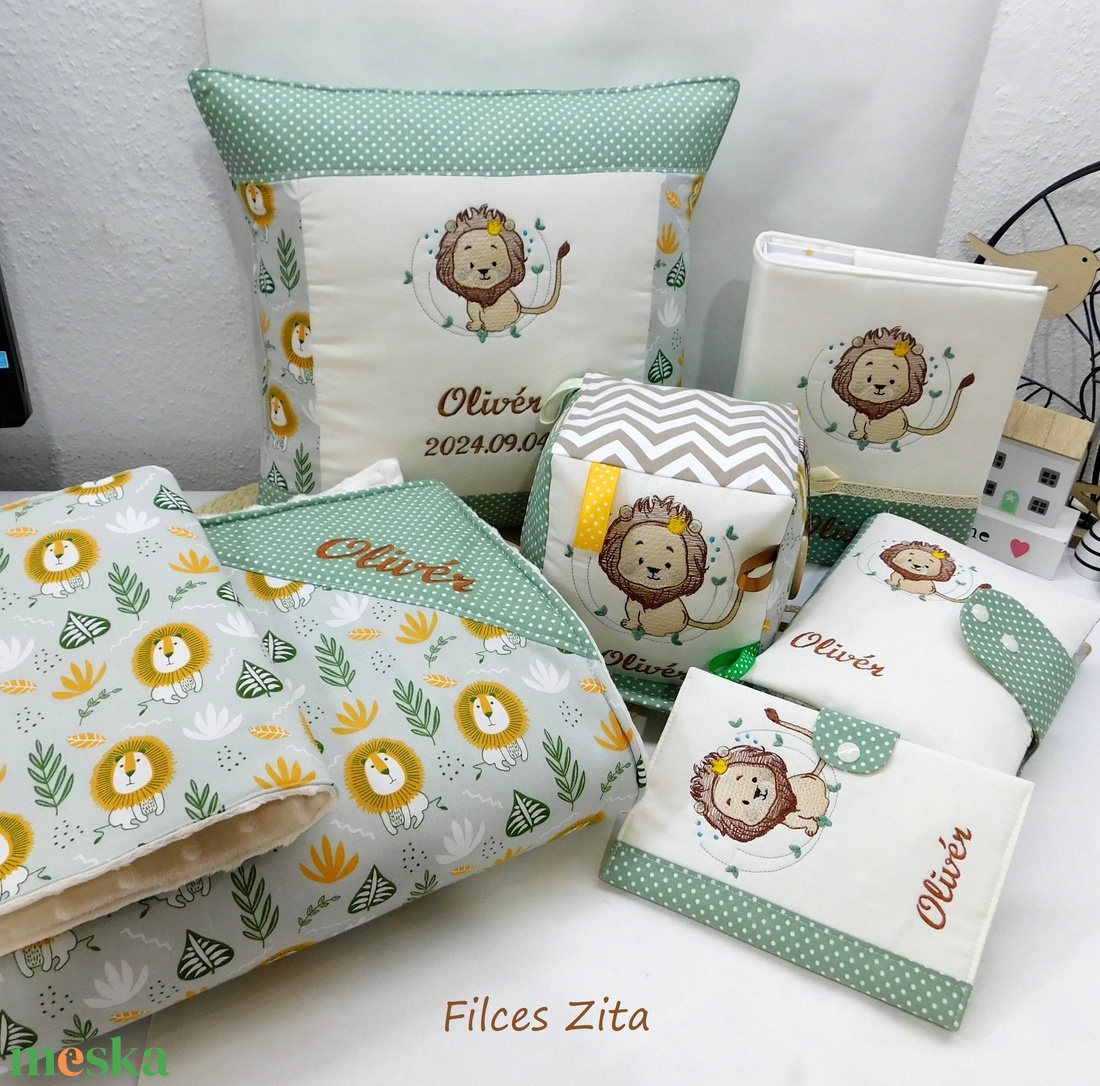 Oroszlános babakocka - textil mókakocka - oroszlános címkekocka  - játék & sport - 3 éves kor alattiaknak - babakocka - Meska.hu