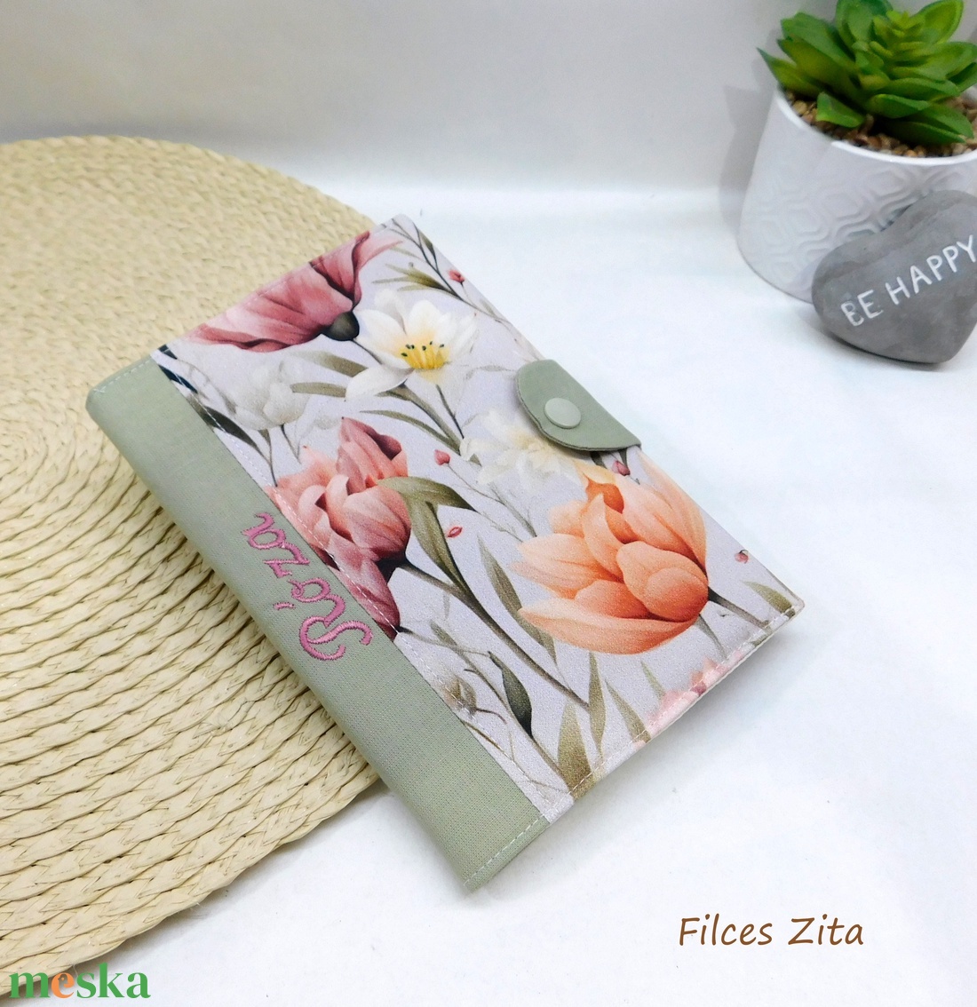 Virágos egészségügyi kiskönyv borító - névhímzéssel is  - baba - mama - babaemlékek - egészségügyi kiskönyv borító - Meska.hu