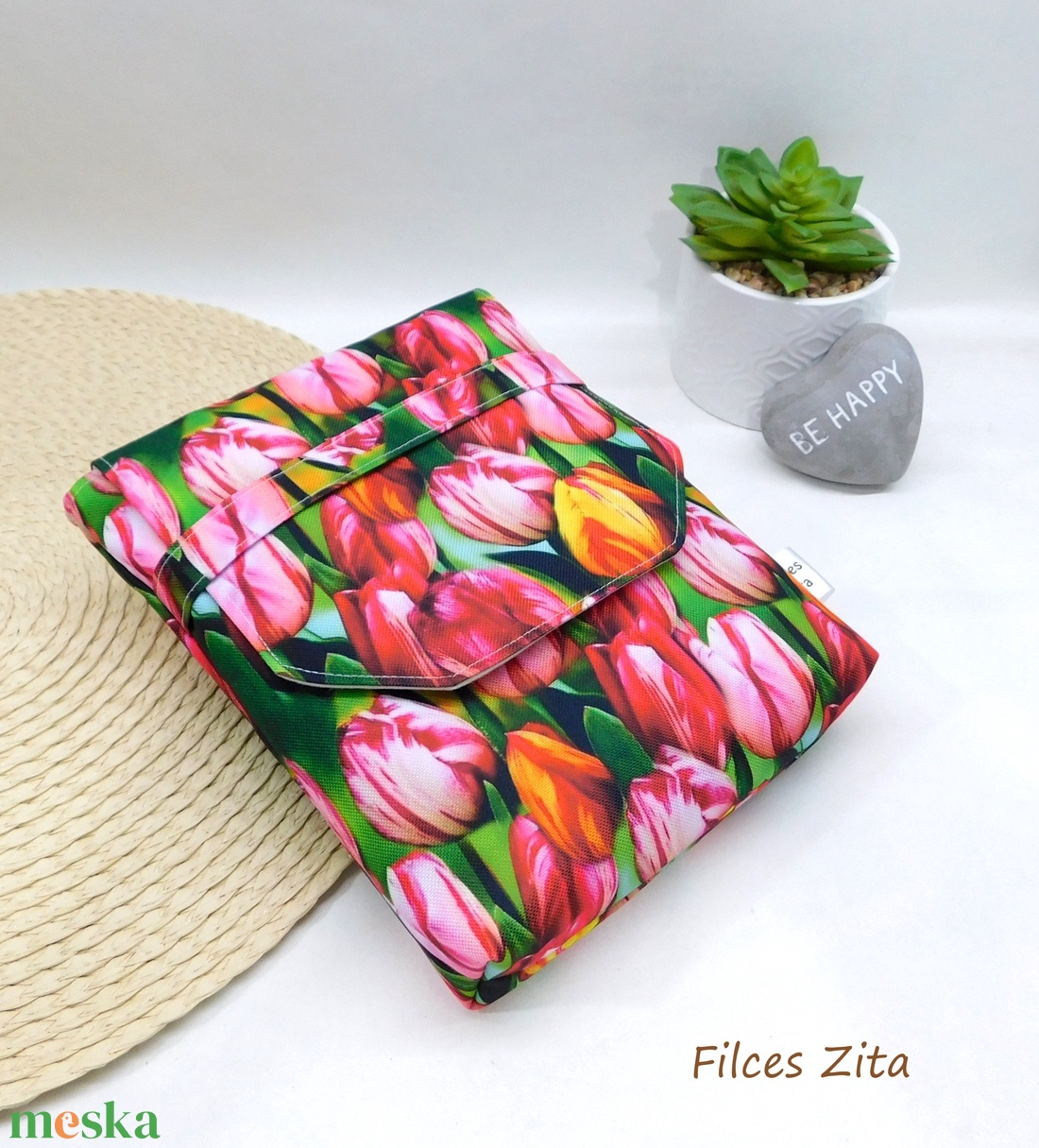 Könyvtok, könyvkabát - TULIPÁN - könyv & zene - könyvtok - Meska.hu