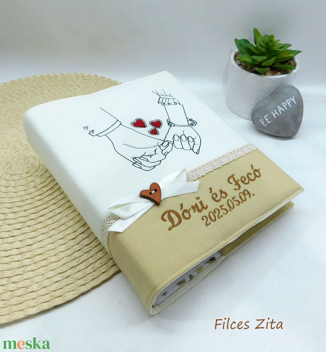 Esküvői hímzett fotóalbum - vintage esküvői album névhímzéssel - esküvő - emlék & ajándék - album & fotóalbum - Meska.hu