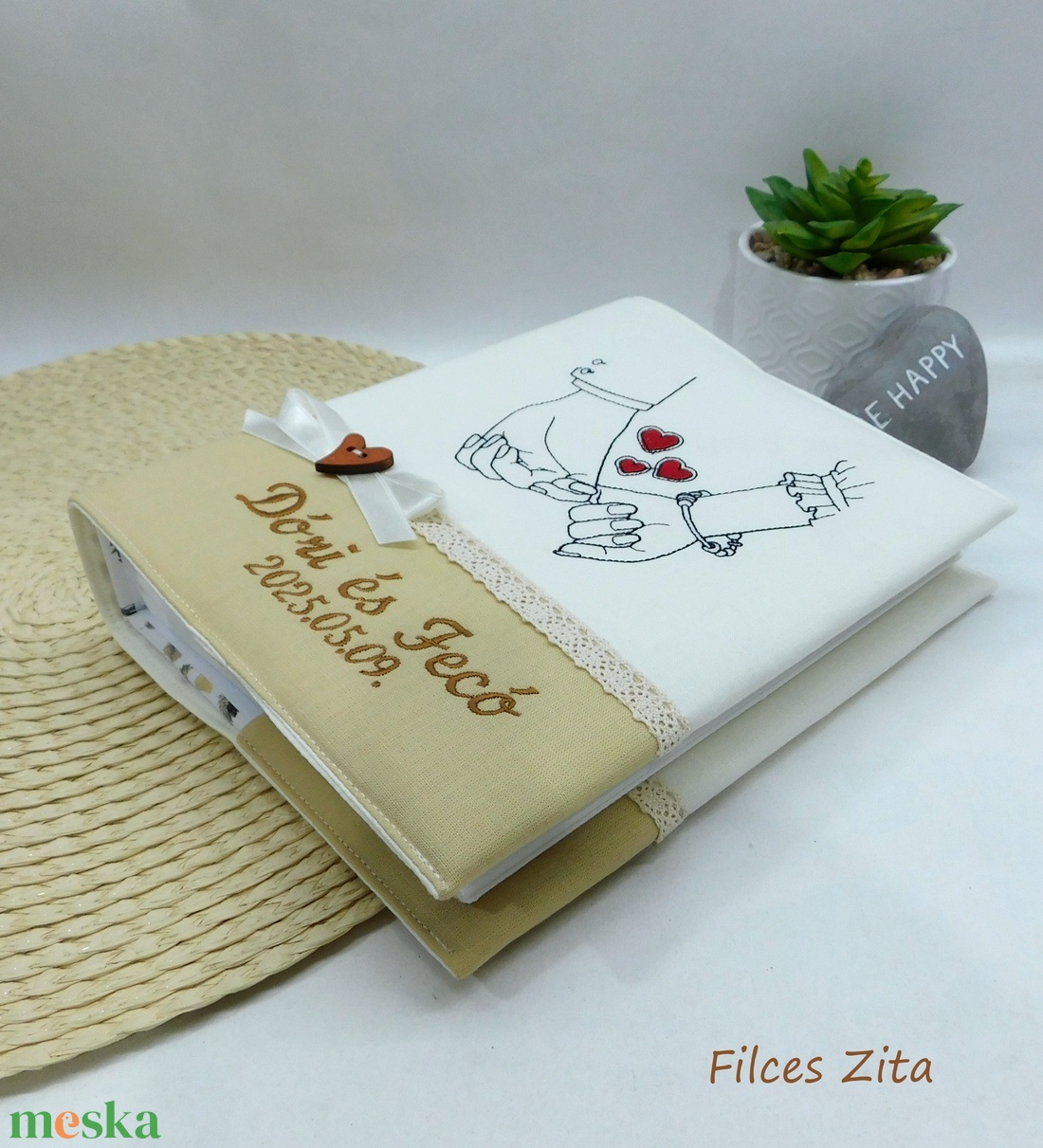 Esküvői hímzett fotóalbum - vintage esküvői album névhímzéssel - esküvő - emlék & ajándék - album & fotóalbum - Meska.hu