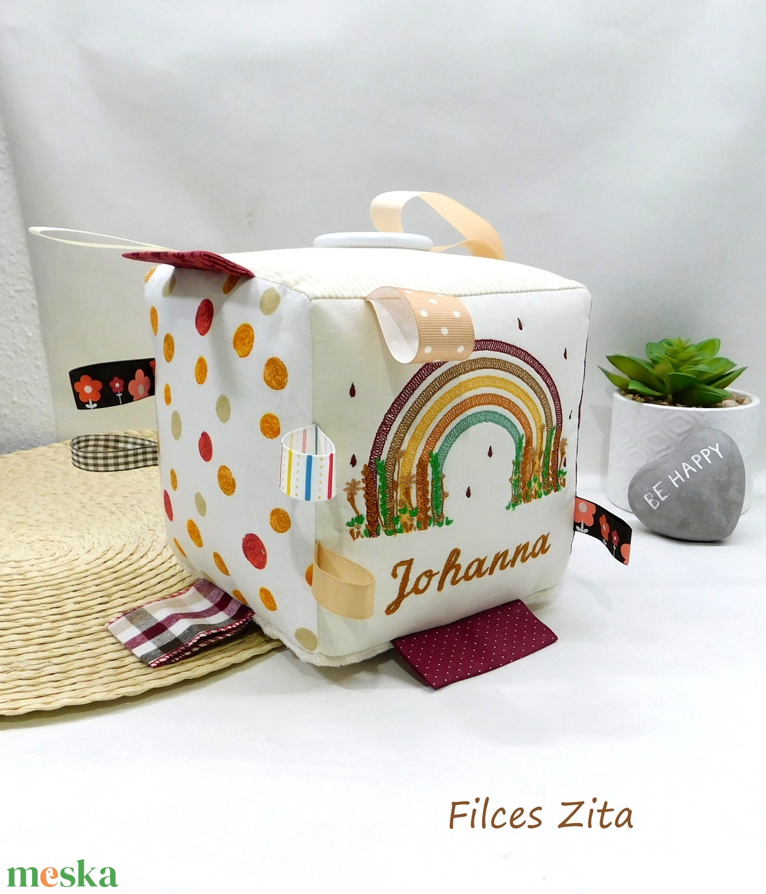   Szivárványos névre szóló babakocka- mókakocka csörgővel - baba - mama - baba játékok - babakocka - Meska.hu