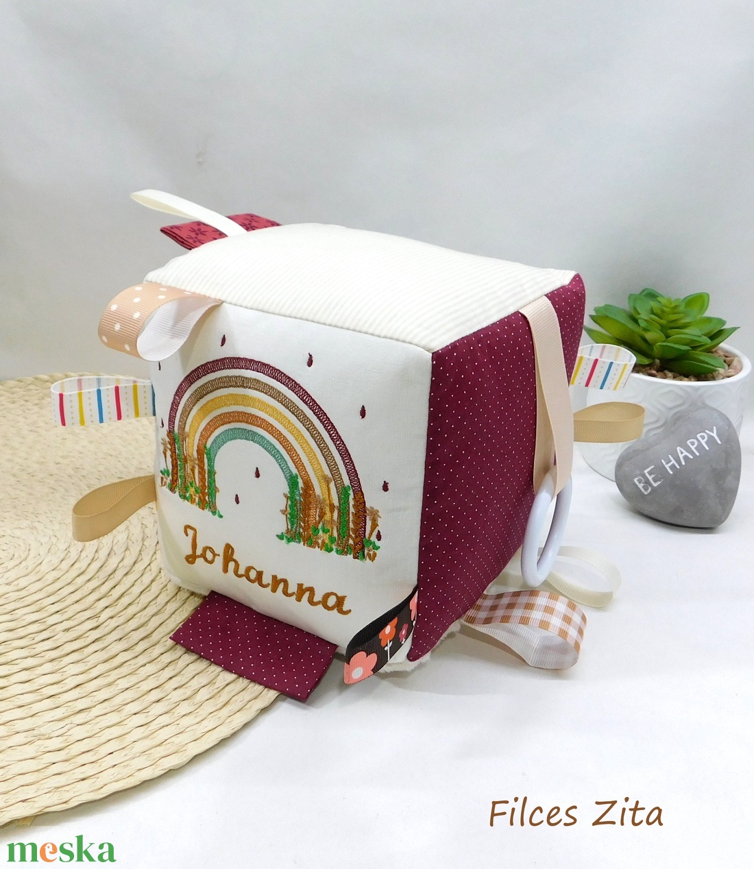   Szivárványos névre szóló babakocka- mókakocka csörgővel - baba - mama - baba játékok - babakocka - Meska.hu