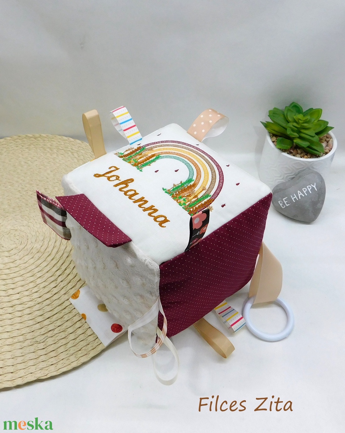   Szivárványos névre szóló babakocka- mókakocka csörgővel - baba - mama - baba játékok - babakocka - Meska.hu