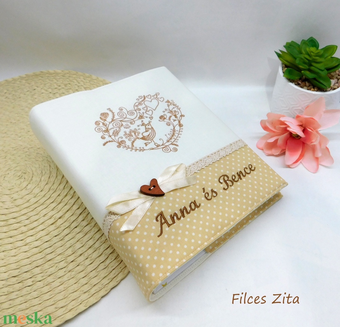 Esküvői hímzett fotóalbum - vintage esküvői album - esküvő - emlék & ajándék - album & fotóalbum - Meska.hu