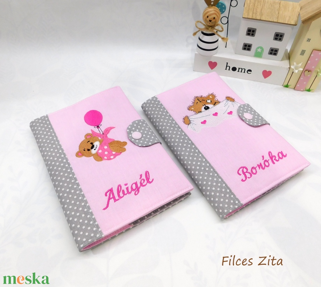 Macis egészségügyi kiskönyv borító -  textil eü borító hímzett névvel  - baba - mama - babaemlékek - egészségügyi kiskönyv borító - Meska.hu