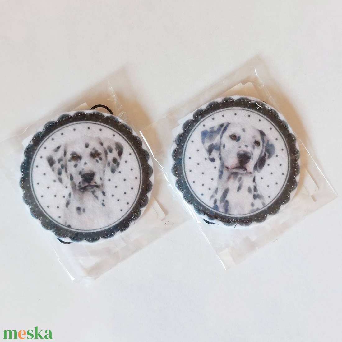 Gumis könyvjelző - könyv & zene - könyvjelző - Meska.hu Gumis könyvjelző - könyv & zene - könyvjelző - Meska.hu