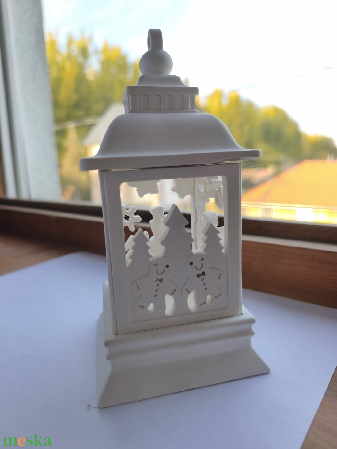 Hófehér kerámia karácsonyi lámpás, kézműves áttört lampion mécsestartó - karácsony - karácsonyi lakásdekoráció - karácsonyi gyertyás asztaldísz - Meska.hu