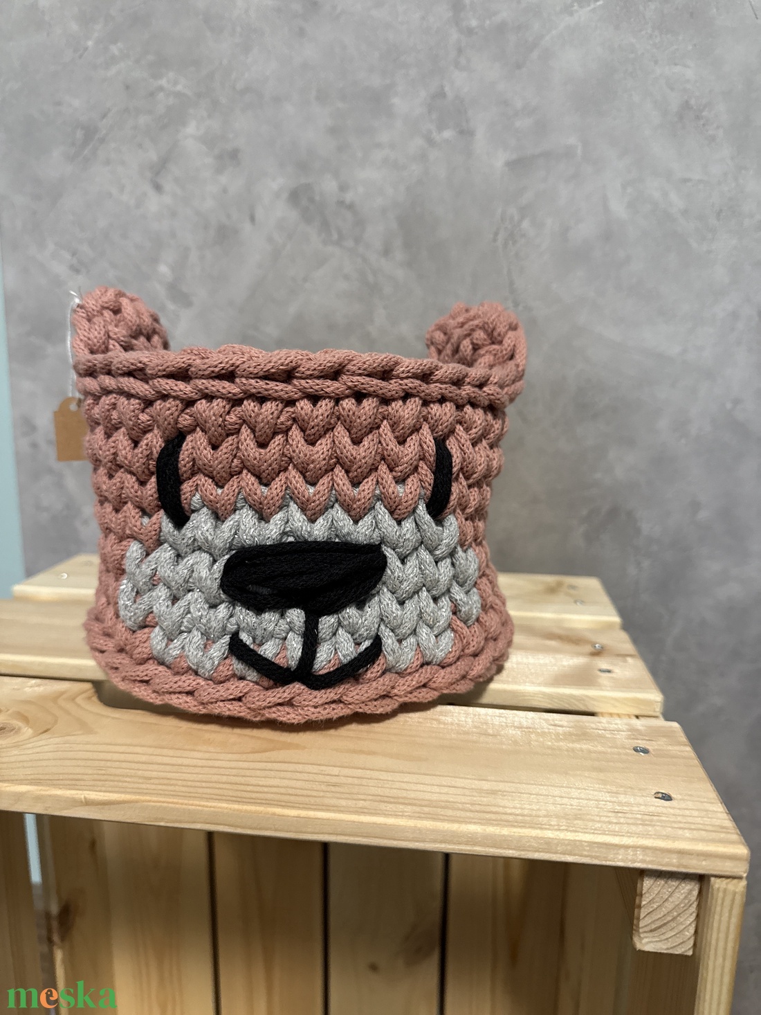 Horgolt macis kosár - baba - mama - babaszoba-dekoráció - babaszoba dekoráció - Meska.hu