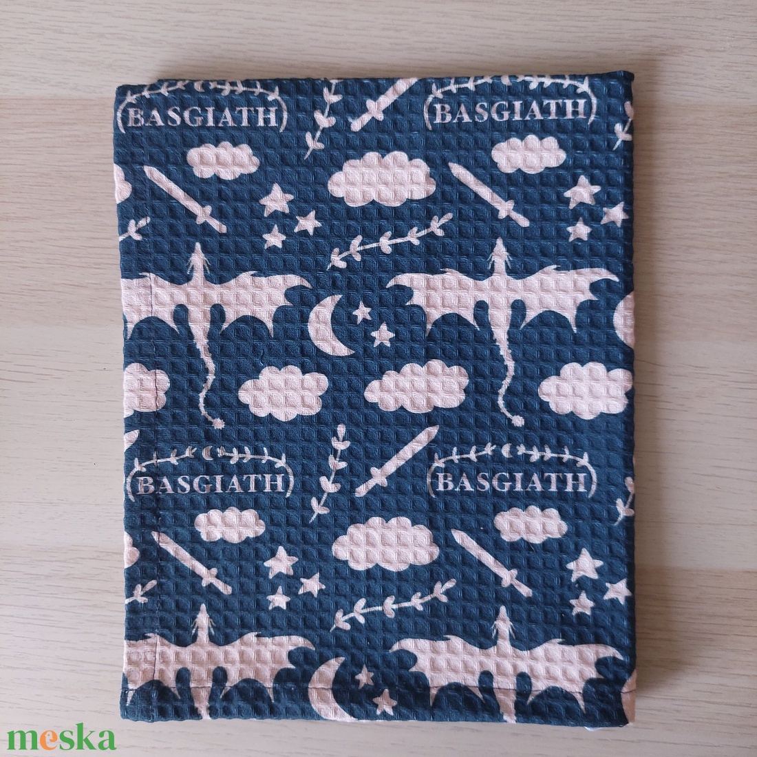 Konyharuha - Fourth Wing - otthon & életmód - konyhafelszerelés, tálalás - konyhai textil - konyharuha & törlőkendő - Meska.hu Konyharuha - Fourth Wing - otthon & életmód - konyhafelszerelés, tálalás - konyhai textil - konyharuha & törlőkendő - Meska.hu