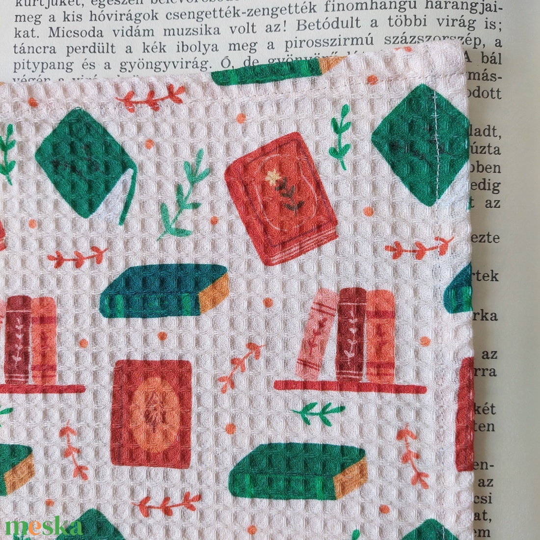 Konyharuha - Vintage books - otthon & életmód - konyhafelszerelés, tálalás - konyhai textil - konyharuha & törlőkendő - Meska.hu