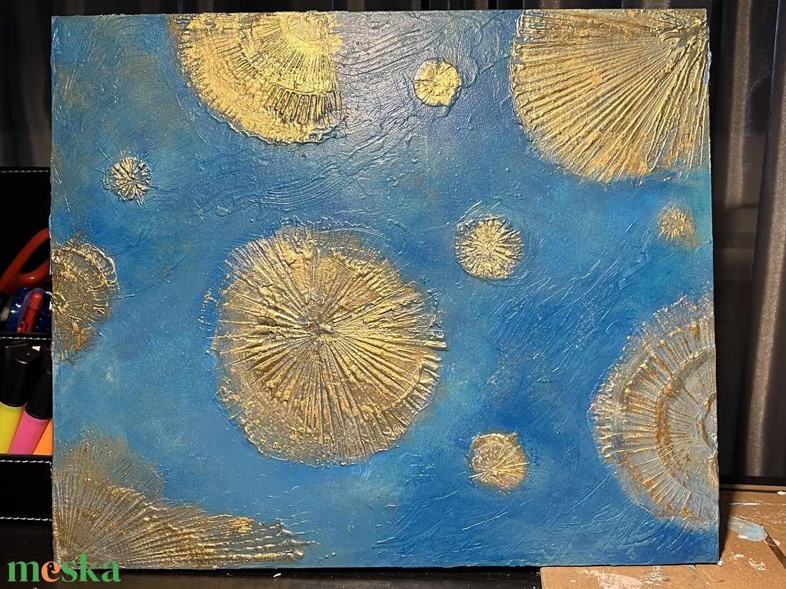 Fosszíliák - Strukturált absztrakt festmény � Arany és kék textúrák (38x32 cm) - művészet - festmény - festmény vegyes technika - Meska.hu