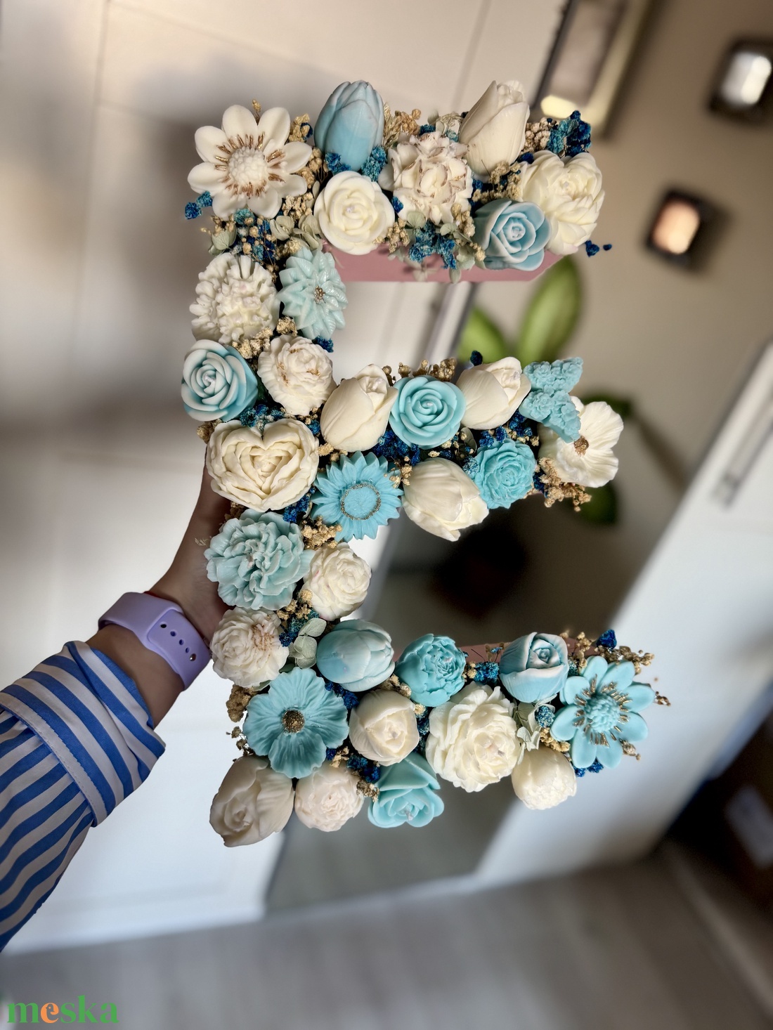 Névre szóló, kézműves virágbetű � különleges ajándék  - esküvő - dekoráció - gyertya & gyertyatartó - Meska.hu