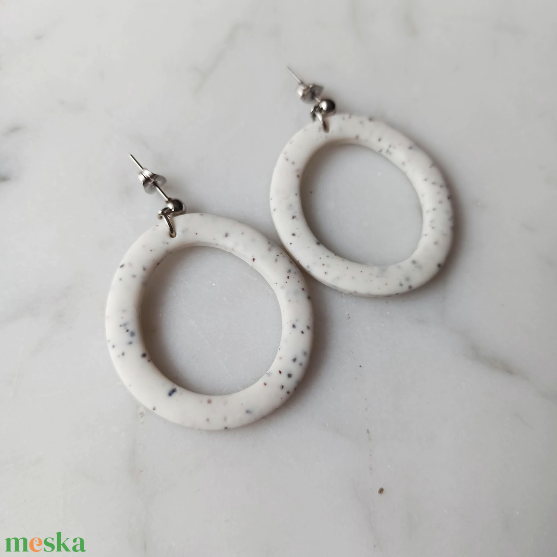 Ovális  bedugós fülbevaló - ékszer - fülbevaló - lógó fülbevaló - Meska.hu