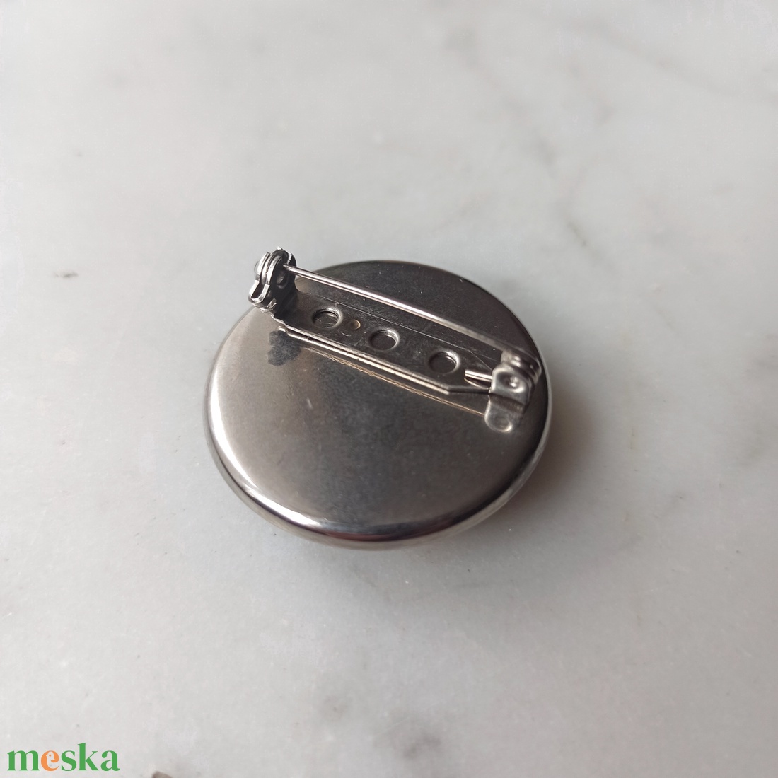 Citromos gyurma kitűző - ékszer - kitűző és bross - Meska.hu