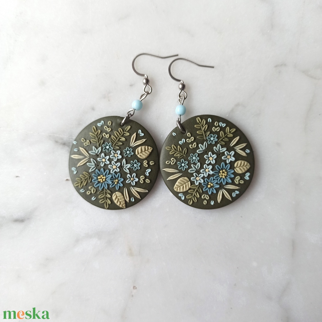 Virágos fülbevaló - ékszer - fülbevaló - lógó fülbevaló - Meska.hu